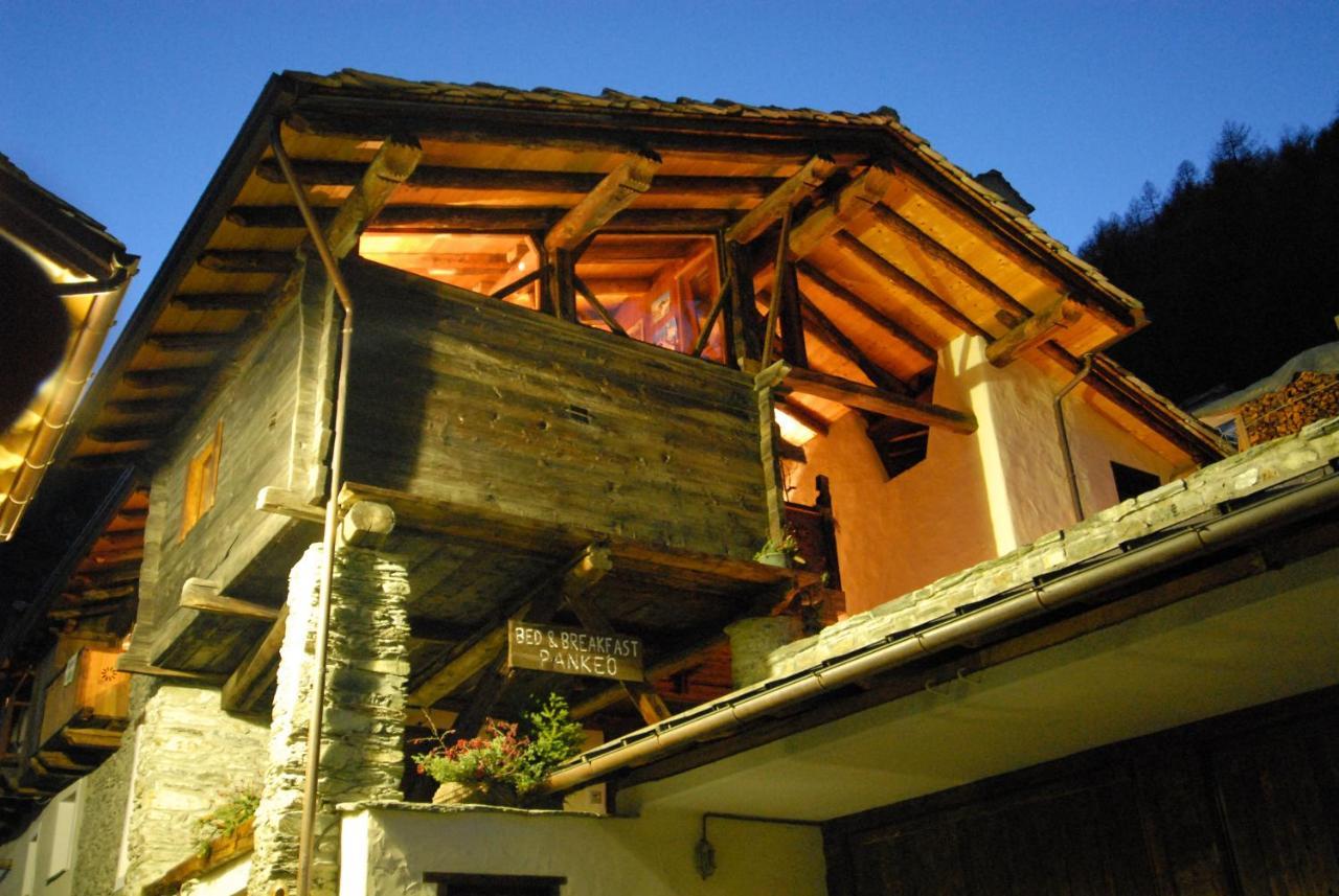 B&B A Pankeo Valtournenche Ngoại thất bức ảnh